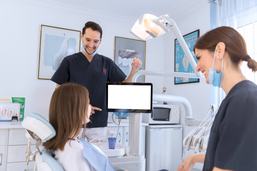 The Advantages Of Using A Dental Software Solution With Integrated Dental Imaging Tools