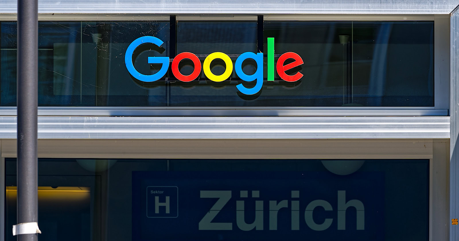 Google Tests Bare-Bones Hotel Search In Three EU Countries